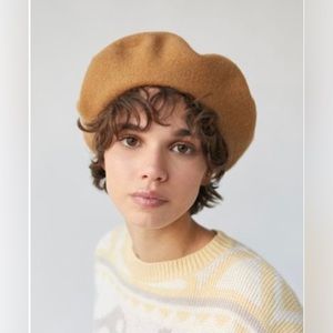 Urban outfitters hat